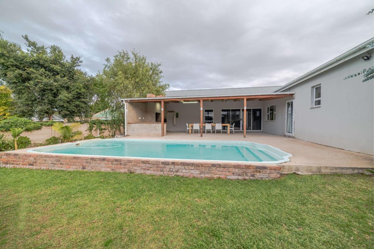 Azaria Guesthouse Swellendam Exterior foto