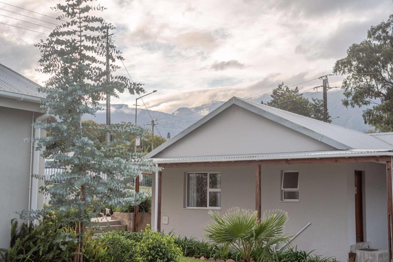 Azaria Guesthouse Swellendam Exterior foto